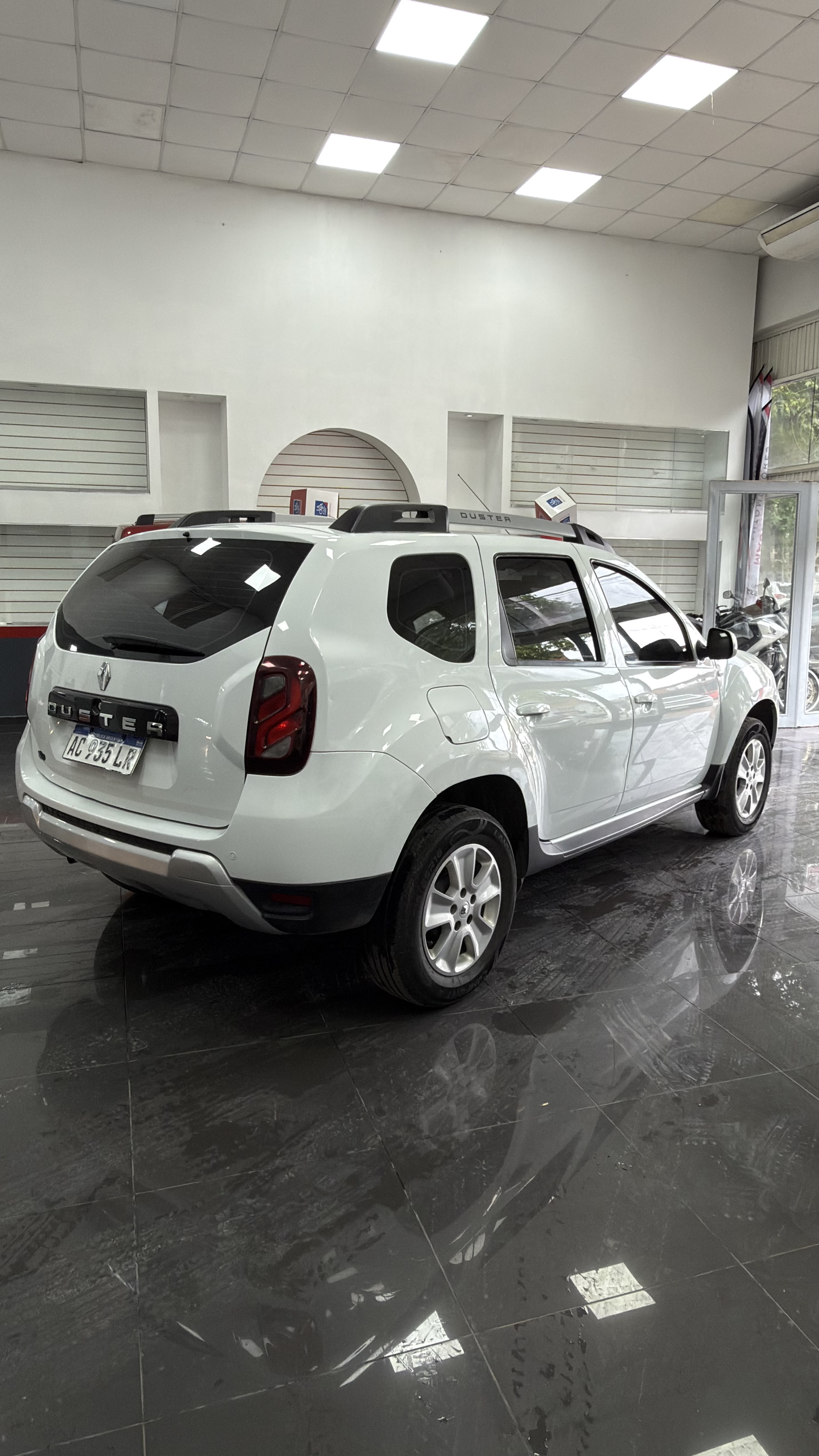 RENAULT DUSTER 1.6 4X2 PRIVILEGE  L/15 (2018) - AC935LR #1