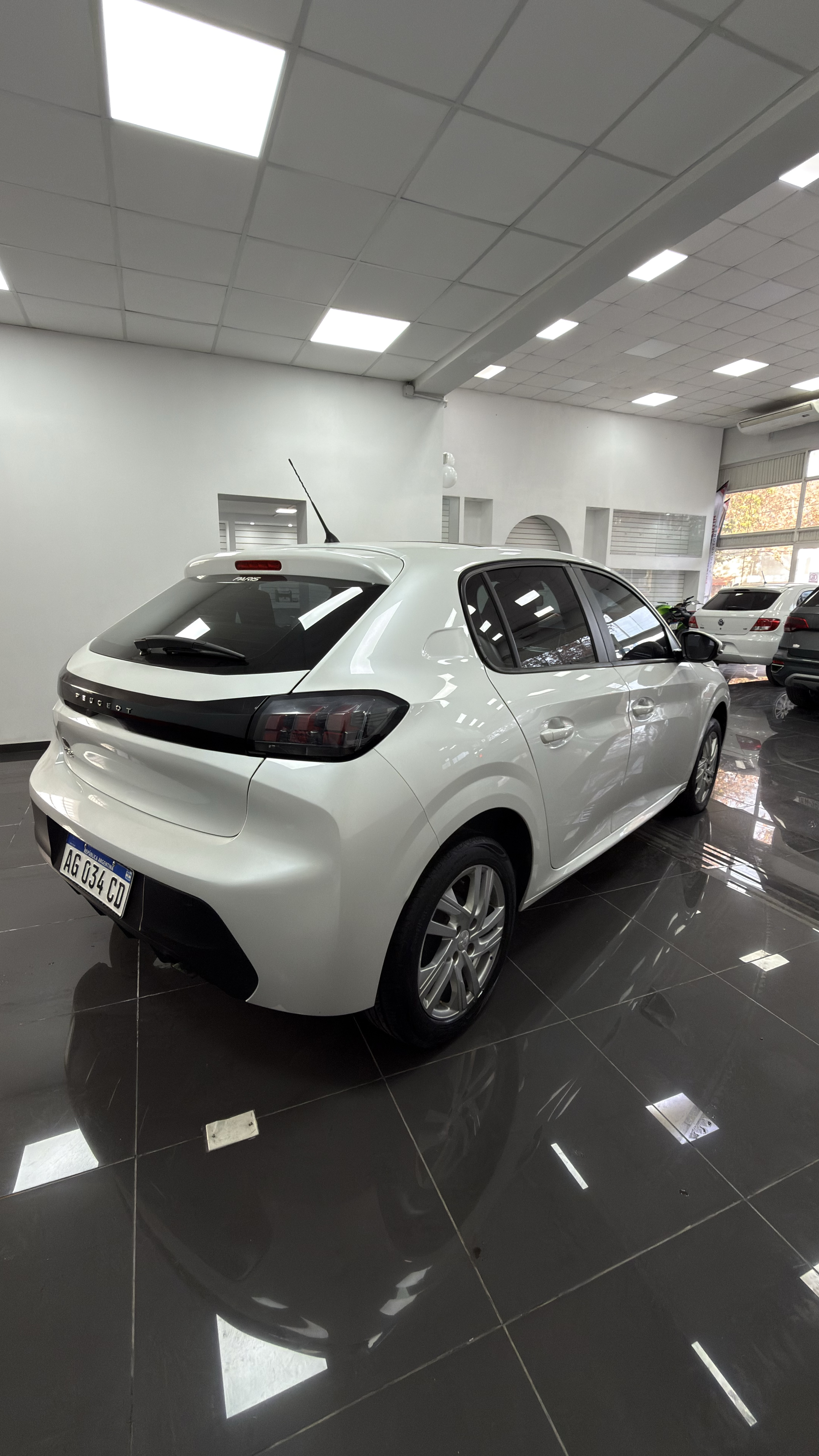 PEUGEOT 208 L/23 1.6 ACTIVE PACK TIPTRONIC (2023) - AG034CD #7