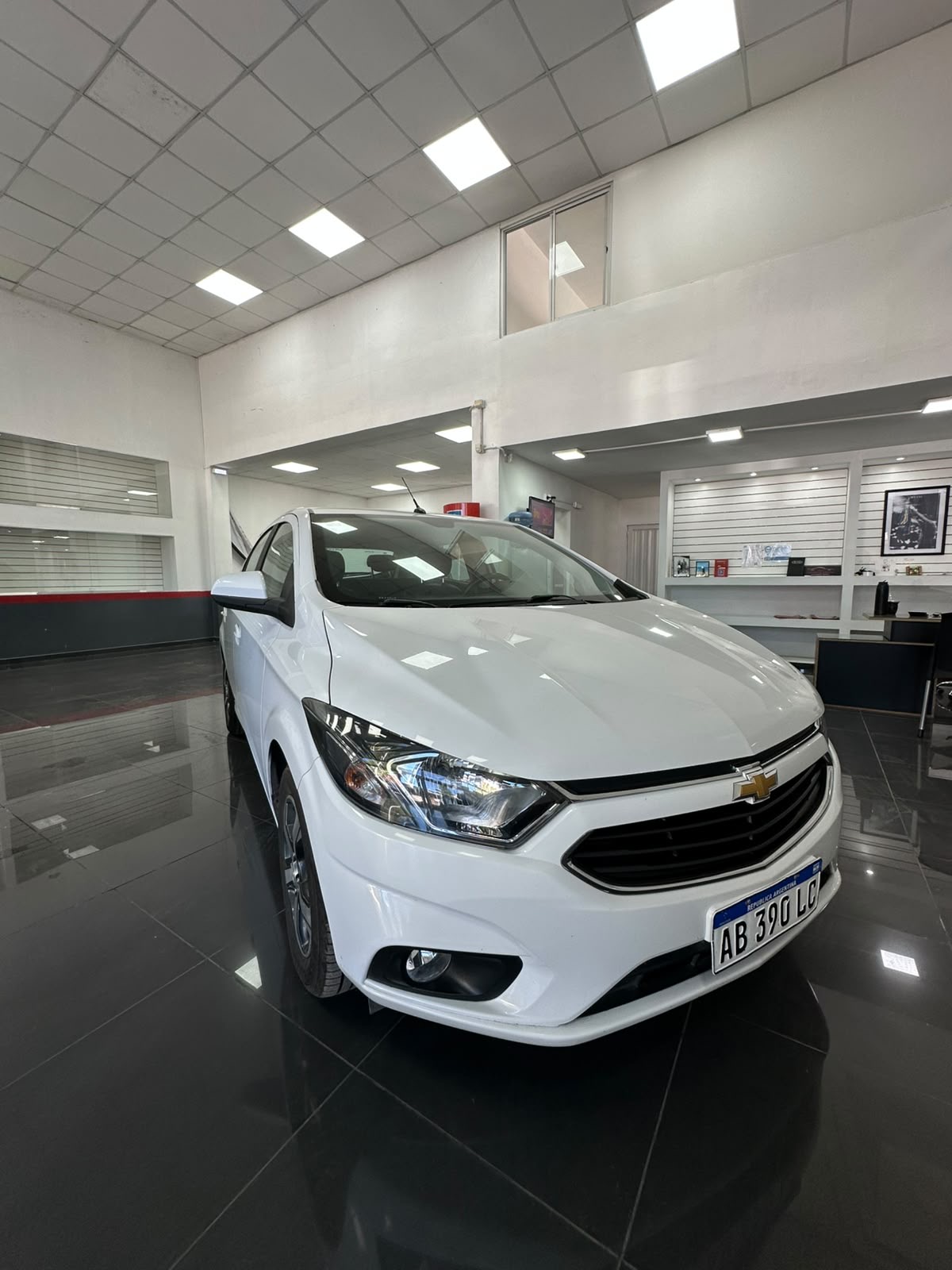 CHEVROLET ONIX 1.4 LTZ                  L/17 (2017) - AB390LC #8